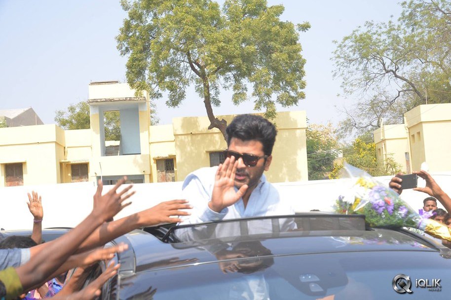 Shatamanam-Bhavati-Movie-Success-Tour